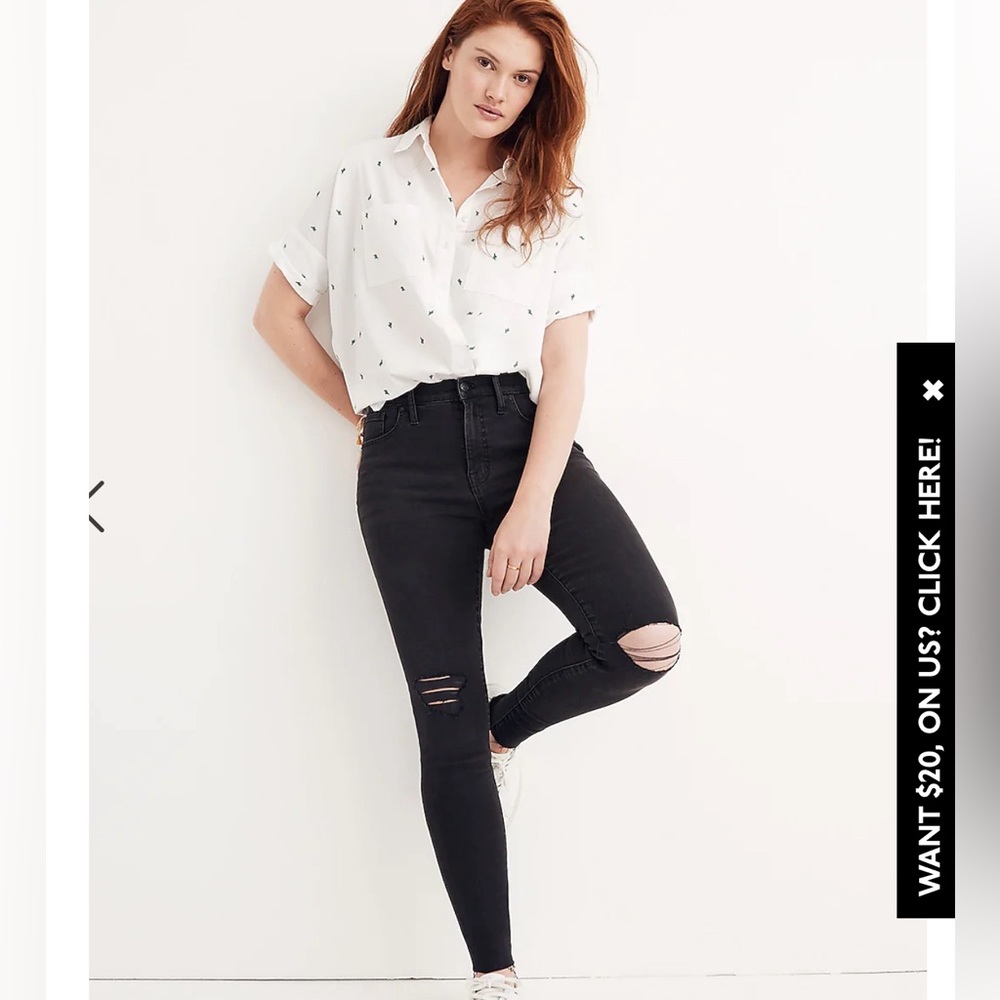 Madewell Petite 9" High-Rise Skinny Jeans in Black Sea